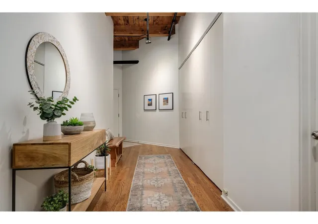 Photo 2 of Condo for sale at 1335 W Altgeld St #3B, Chicago, IL 60614 | MLS# 12785542 | Listing updated on 2026-10-22