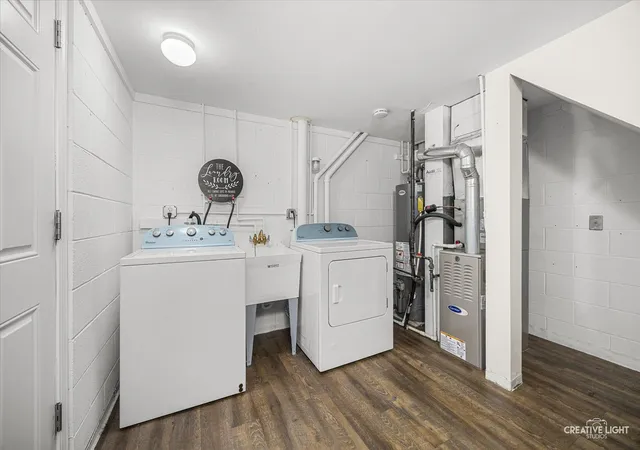 Listing Photo 5 - Condo for sale in building located at 131 Fairlane Ct, Bloomingdale, IL 60108 - Unit #D