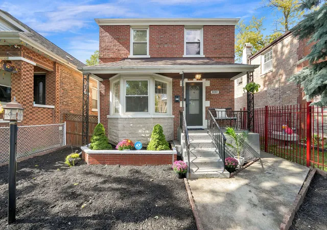 Single family home for sale at 6602 S Hoyne Ave, Chicago, IL 60636 | MLS# 12785570