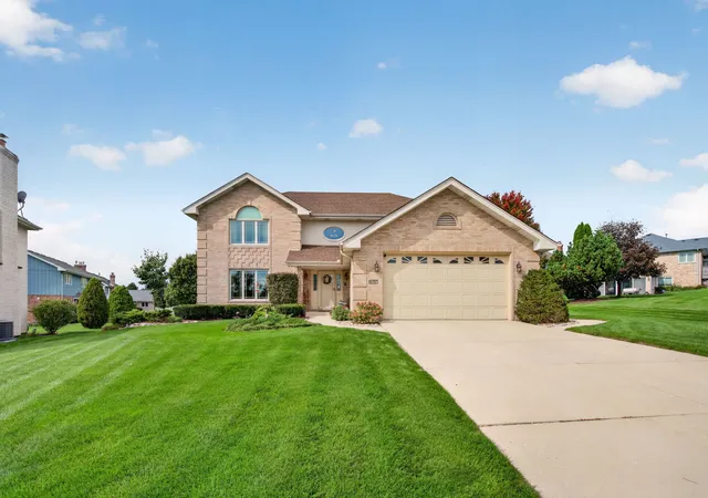 Photo 1 of Single family home for sale at 13616 S Beaver Ct, Homer Glen, IL 60491 | MLS# 12785624 | Listing updated on 2026-10-29