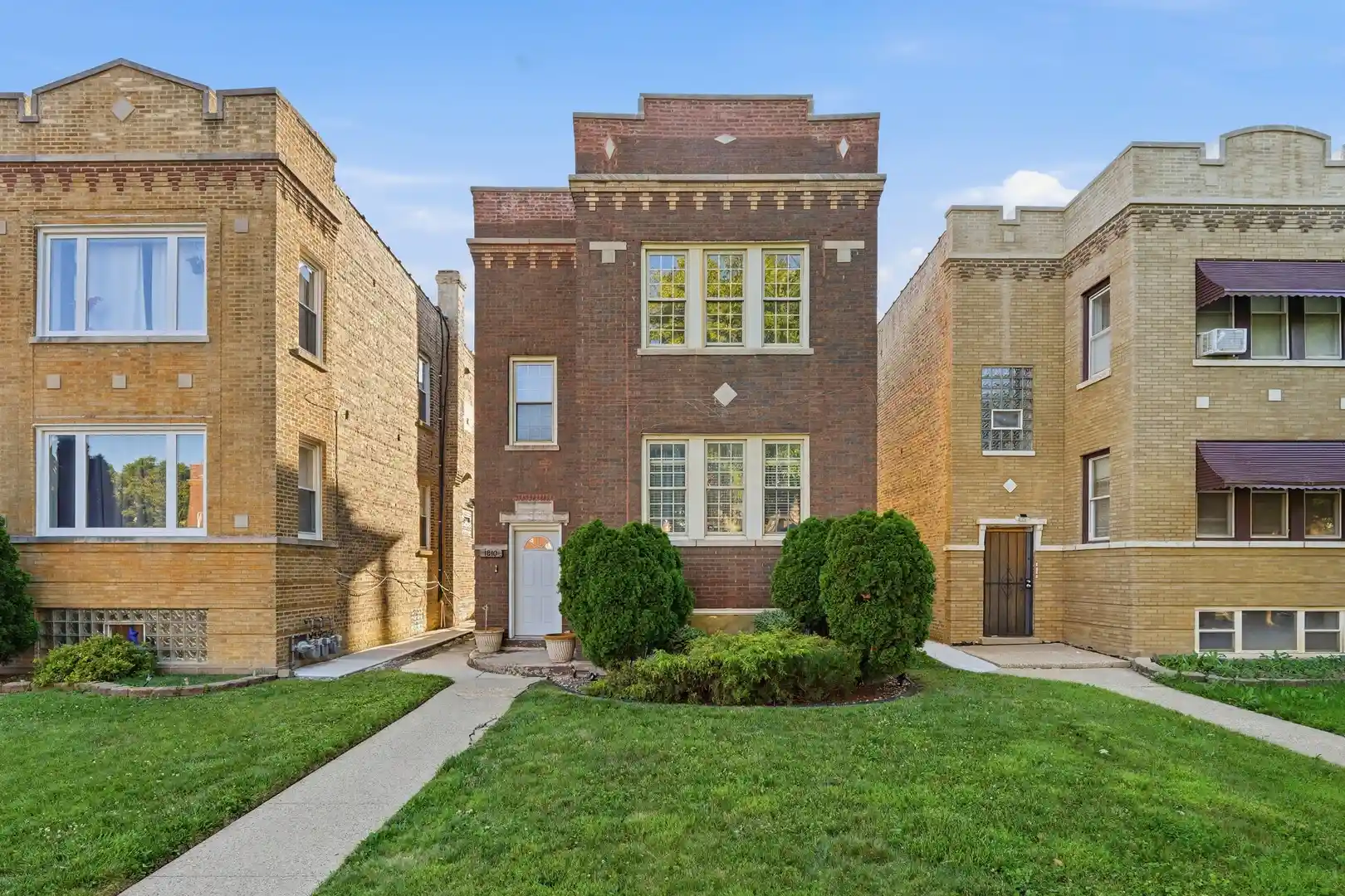 Listing Photo 1 - Condo for sale in 1810 N Linder Ave located at 1810 N Linder Ave, Chicago, IL 60639 - Unit 1810 N Linder Ave