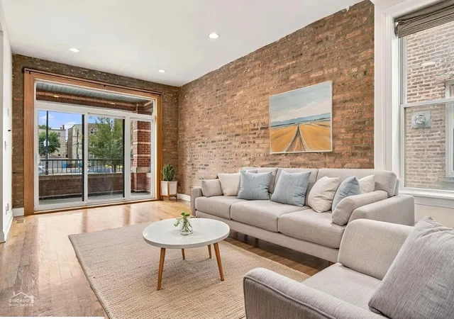 Photo 3 of Condo for sale at 2318 W Augusta Blvd #1A, Chicago, IL 60622 | MLS# 12785720 | Listing updated on 2026-10-22
