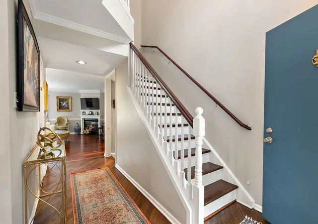 Photo 2 of Townhouse for sale at 758 Oak Hl Rd, Lake Barrington, IL 60010 | MLS# 12785727 | Listing updated on 2026-10-27