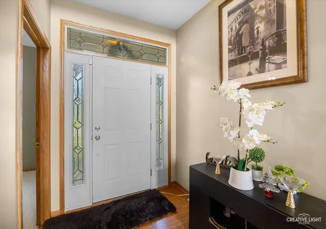 Photo 4 of Single family home for sale at 1222 Bristol Dr W, Sycamore, IL 60178 | MLS# 12785736 | Listing updated on 2026-10-22
