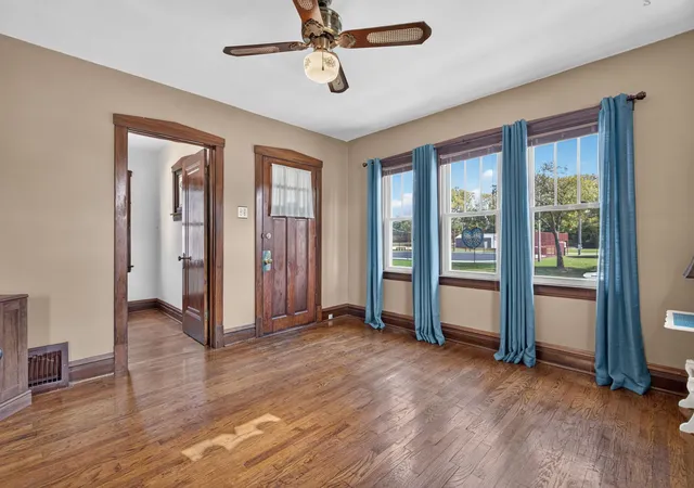 Photo 3 of Single family home for sale at 4112 Ridgeland Ave, Stickney, IL 60402 | MLS# 12785743 | Listing updated on 2026-10-20