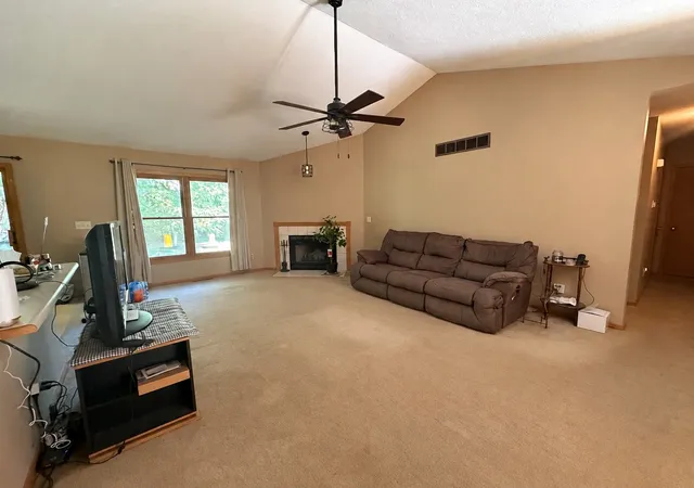 Photo 2 of Single family home for sale at 205 Briar Cliff St, Poplar Grove, IL 61065 | MLS# 12785755 | Listing updated on 2026-10-20