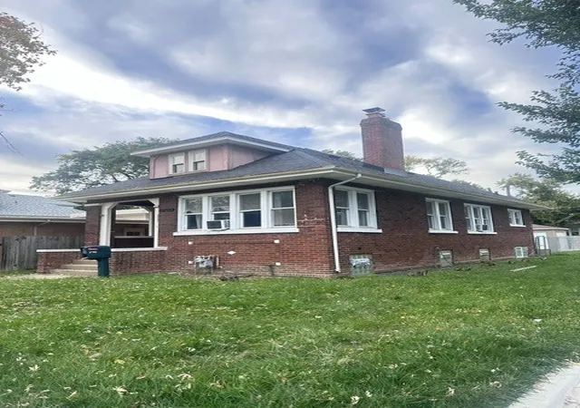 Photo 1 of Single family home for sale at 2502 Orchard St, Blue Island, IL 60401 | MLS# 12785766 | Listing updated on 2026-10-22