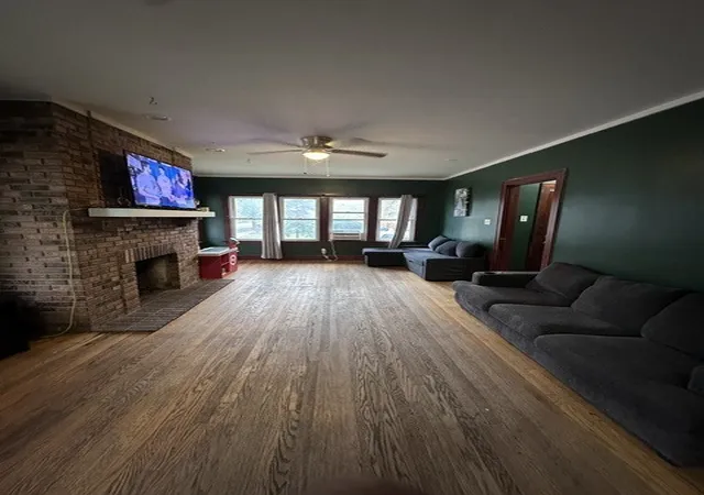 Photo 4 of Single family home for sale at 2502 Orchard St, Blue Island, IL 60401 | MLS# 12785766 | Listing updated on 2026-10-22