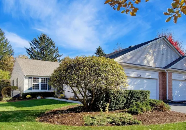 Photo 1 of Townhouse for sale at 665 S Essington Dr, Round Lake, IL 60073 | MLS# 12785770 | Listing updated on 2026-10-30
