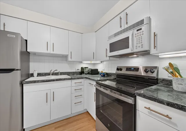 Photo 3 of Condo for sale at 2333 N Neva Ave #114C, Chicago, IL 60707 | MLS# 12785778 | Listing updated on 2026-10-22