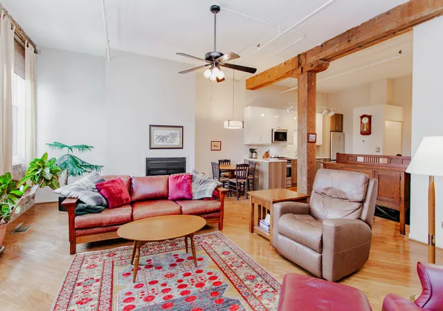 Photo 3 of Condo for sale at 5235 N Ravenswood Ave #11, Chicago, IL 60640 | MLS# 12785786 | Listing updated on 2026-10-22