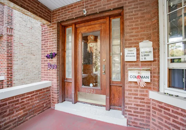 Photo 2 of Multi family home for sale at 4923 W Cullom Ave, Chicago, IL 60641 | MLS# 12785787 | Listing updated on 2026-10-21