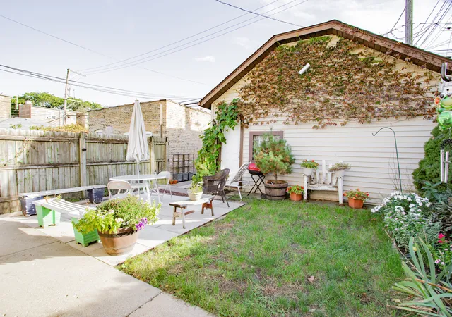 Photo 3 of Multi family home for sale at 4923 W Cullom Ave, Chicago, IL 60641 | MLS# 12785787 | Listing updated on 2026-10-21