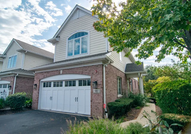 Photo 1 of Townhouse for sale at 90 Waters Edge Ct, Glen Ellyn, IL 60137 | MLS# 12785789 | Listing updated on 2026-10-20