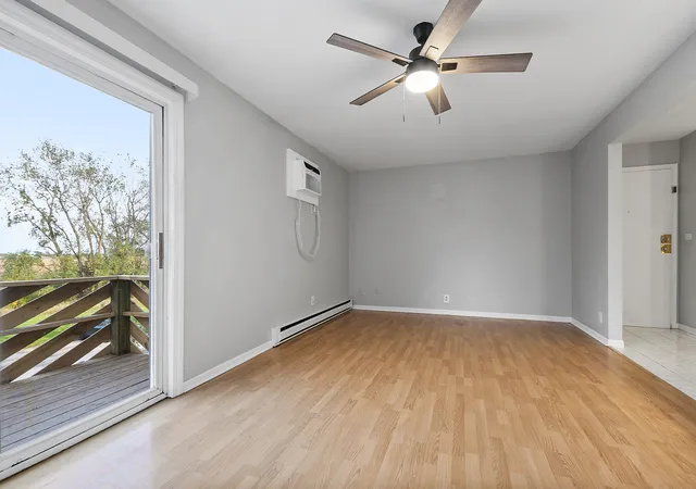 Listing Photo 2 - Condo for sale in building located at 20206 S Frankfort Sq Rd, Frankfort, IL 60423 - Unit #K