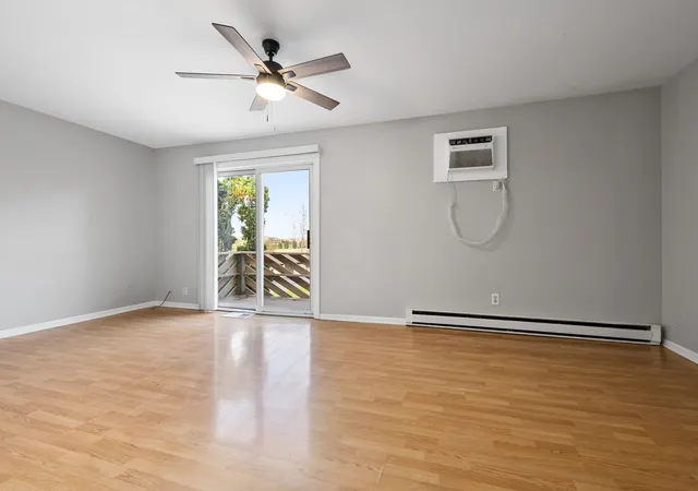 Listing Photo 3 - Condo for sale in building located at 20206 S Frankfort Sq Rd, Frankfort, IL 60423 - Unit #K