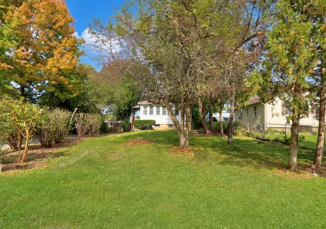 Single family home for sale at 26110 W Lakeview Ave, Ingleside, IL 60041 | MLS# 12785802