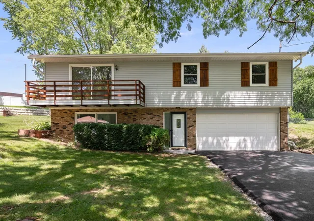 Single family home for sale at 5115 Lorton Ave, Davenport, IA 52807 | MLS# 12785807