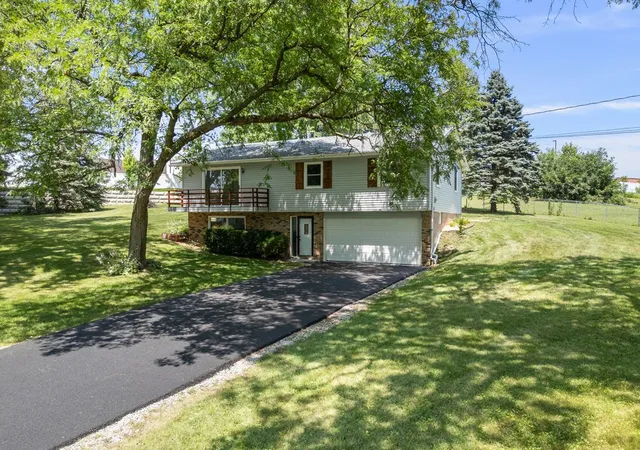 Photo 1 of Single family home for sale at 5115 Lorton Ave, Davenport, IA 52807 | MLS# 12785807 | Listing updated on 2026-10-20
