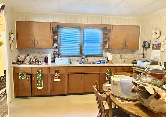 Photo 3 of Single family home for sale at 903 Boston Rd, Marion, IL 62959 | MLS# 12785824 | Listing updated on 2026-10-24