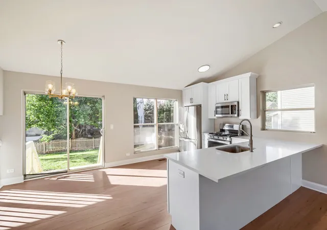 Photo 3 of Single family home for sale at 479 Bluebird Dr, Bolingbrook, IL 60440 | MLS# 12785835 | Listing updated on 2026-10-23