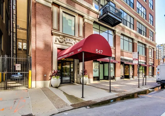 Condo for sale at 547 S Clark St #401, Chicago, IL 60605 | MLS# 12785846