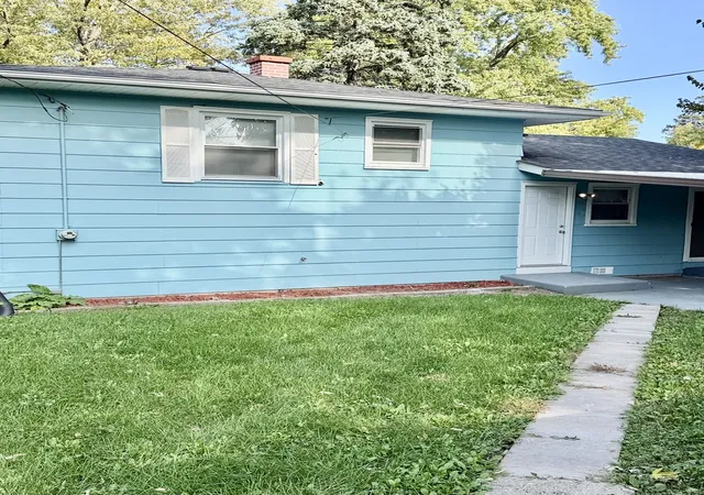 Photo 4 of Single family home for sale at 1777 Linden Ave, Hanover Park, IL 60133 | MLS# 12785855 | Listing updated on 2026-10-21