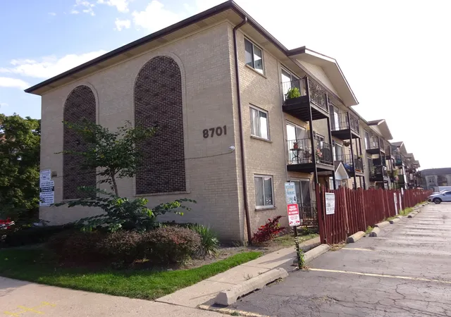Photo 1 of Condo for sale at 8701 W Foster Ave #209, Chicago, IL 60656 | MLS# 12785858 | Listing updated on 2026-10-20