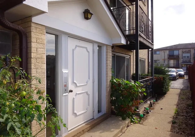 Photo 3 of Condo for sale at 8701 W Foster Ave #209, Chicago, IL 60656 | MLS# 12785858 | Listing updated on 2026-10-20