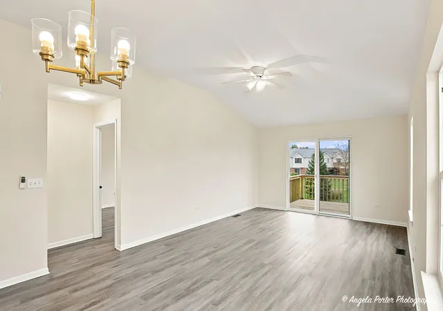 Photo 4 of Townhouse for sale at 613 Legend Ln #20-4, Mc Henry, IL 60050 | MLS# 12785869 | Listing updated on 2026-10-21