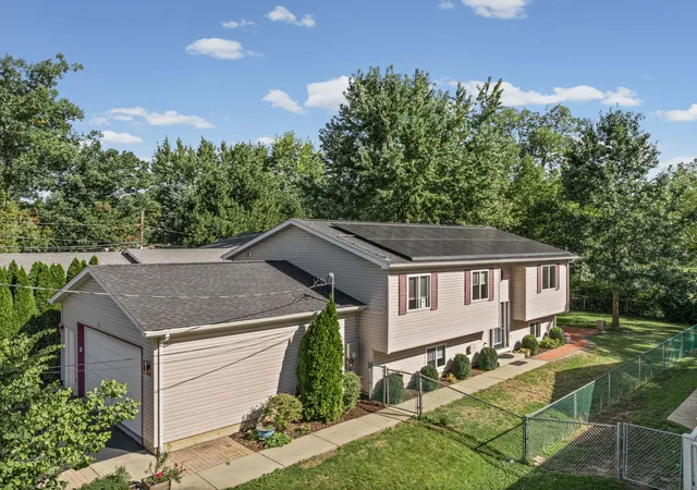Single family home for sale at 35861 N Benjamin Ave, Ingleside, IL 60041 | MLS# 12785872