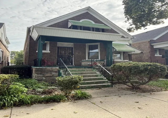 Photo 2 of Single family home for sale at 8509 S Morgan St, Chicago, IL 60620 | MLS# 12785876 | Listing updated on 2026-10-21