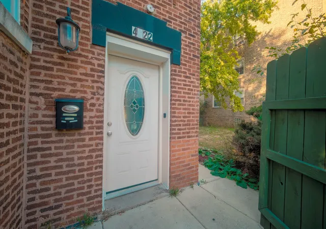 Photo 4 of Multi family home for sale at 4922 W Adams St, Chicago, IL 60644 | MLS# 12785877 | Listing updated on 2026-10-24