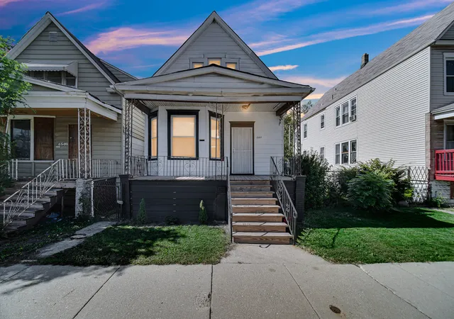 Photo 3 of Single family home for sale at 6544 S Damen Ave, Chicago, IL 60636 | MLS# 12785899 | Listing updated on 2026-10-20