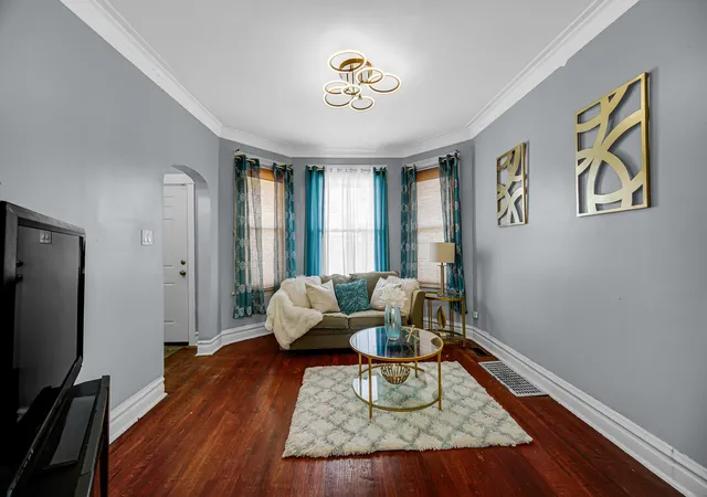 Photo 4 of Single family home for sale at 6544 S Damen Ave, Chicago, IL 60636 | MLS# 12785899 | Listing updated on 2026-10-20