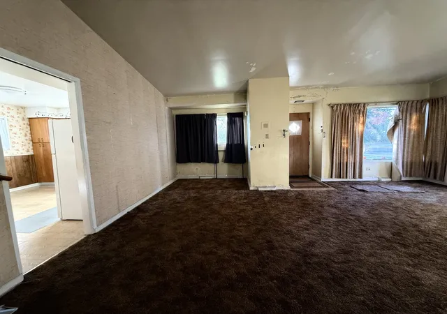 Photo 3 of Single family home for sale at 9025 N Greenwood Ave, Niles, IL 60714 | MLS# 12785925 | Listing updated on 2026-10-20