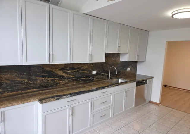 Photo 3 of Condo for sale at 6506 Pine Trl Ln #4, Tinley Park, IL 60477 | MLS# 12785965 | Listing updated on 2026-10-21