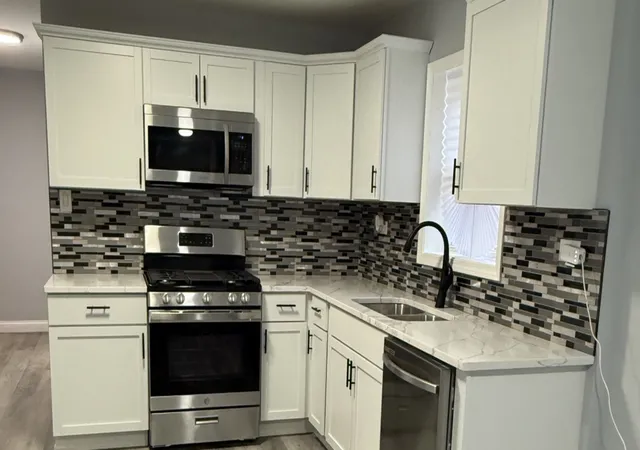 Photo 4 of Single family home for sale at 14629 Vine Ave, Harvey, IL 60426 | MLS# 12785983 | Listing updated on 2026-10-28