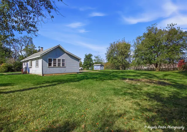 Photo 2 of Single family home for sale at 3320 Bull Valley Rd, Mc Henry, IL 60050 | MLS# 12785995 | Listing updated on 2026-10-28