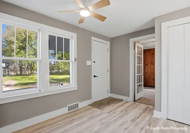Photo 3 of Single family home for sale at 3320 Bull Valley Rd, Mc Henry, IL 60050 | MLS# 12785995 | Listing updated on 2026-10-28