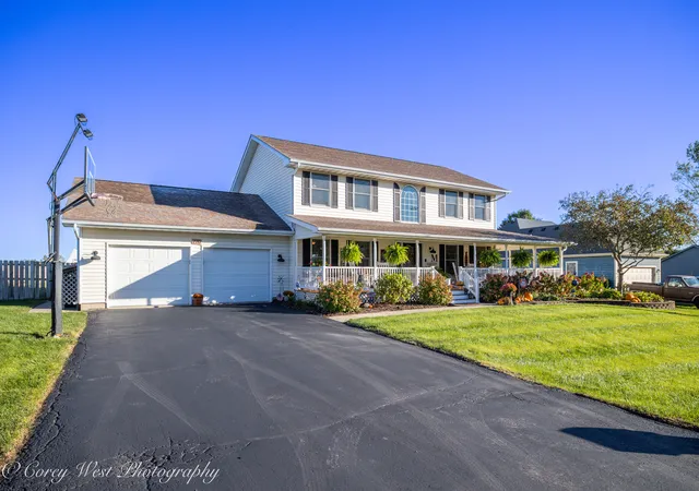 Photo 1 of Single family home for sale at 220 W Fuller Dr, Waterman, IL 60556 | MLS# 12786002 | Listing updated on 2026-10-20