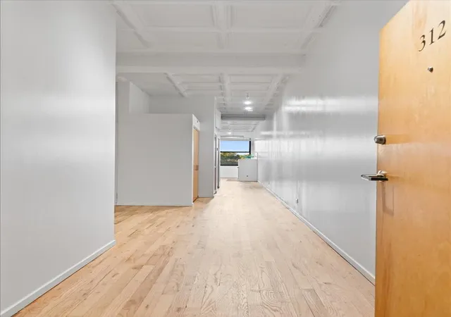 Photo 2 of Condo for sale at 1307 S Wabash Ave #312, Chicago, IL 60605 | MLS# 12786011 | Listing updated on 2026-10-22