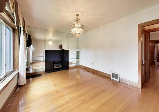 Photo 3 of Single family home for sale at 6126 W Berenice Ave, Chicago, IL 60634 | MLS# 12786034 | Listing updated on 2026-10-22