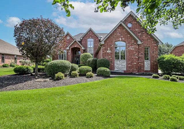 Photo 1 of Single family home for sale at 54 Long Cvs Dr, Lemont, IL 60439 | MLS# 12786081 | Listing updated on 2026-10-21