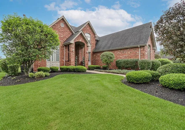 Photo 4 of Single family home for sale at 54 Long Cvs Dr, Lemont, IL 60439 | MLS# 12786081 | Listing updated on 2026-10-21