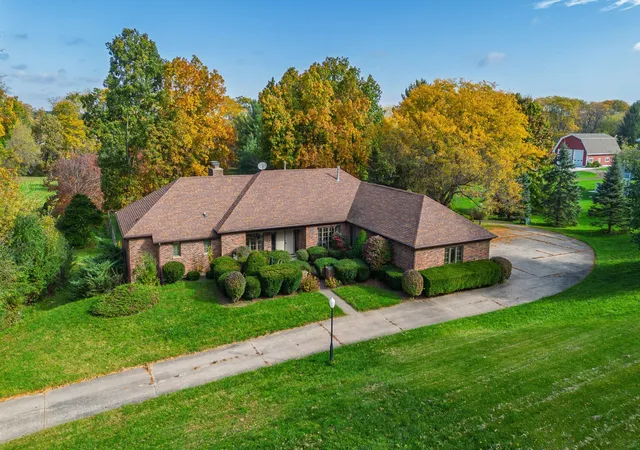 Photo 3 of Single family home for sale at 26030 100th Street, Salem Lakes, WI 53168 | MLS# 12786085 | Listing updated on 2026-10-22