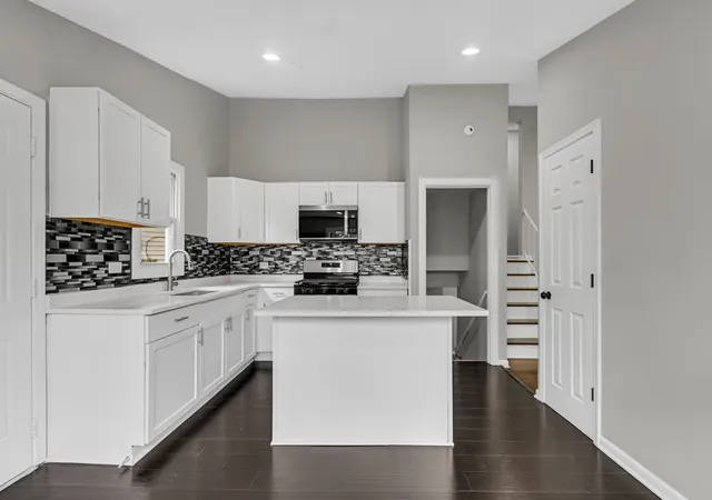 Photo 3 of Single family home for sale at 15320 Cherry Ln, Markham, IL 60426 | MLS# 12786092 | Listing updated on 2026-10-22