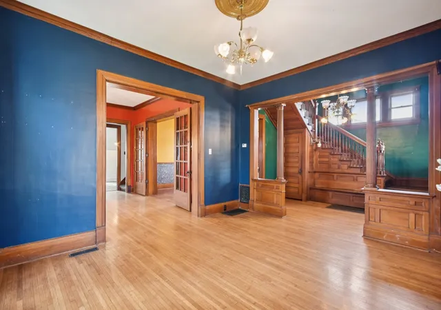 Photo 3 of Single family home for sale at 1003 N Chicago St, Pontiac, IL 61764 | MLS# 12786131 | Listing updated on 2026-10-21