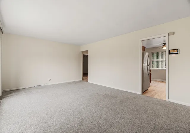 Photo 3 of Single family home for sale at 15547 Rose Dr, South Holland, IL 60473 | MLS# 12786140 | Listing updated on 2026-10-21