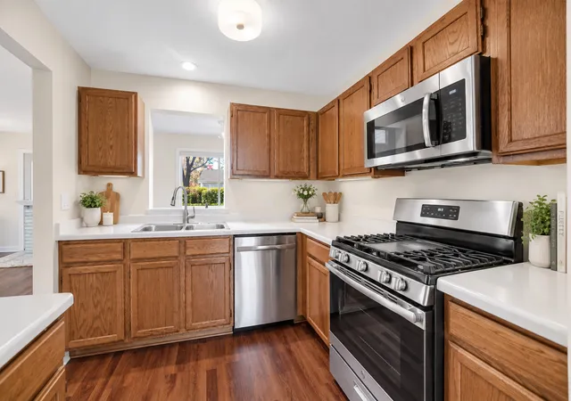 Photo 1 of Townhouse for sale at 1836 Princeton Ct, Gurnee, IL 60031 | MLS# 12786147 | Listing updated on 2026-10-20
